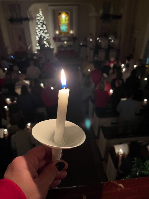 Feel the warmth of December at Ivanhoe Congregational Church